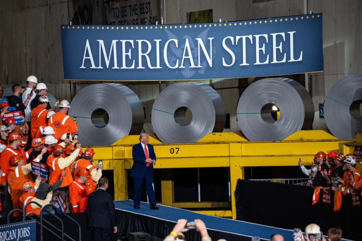 President Donald Trump arrives to deliver a speech at the U.S. Steel Corporation—Irvin Works in West Mifflin, Pa., on May 30, 2025. (Madalina Vasiliu/The Epoch Times)