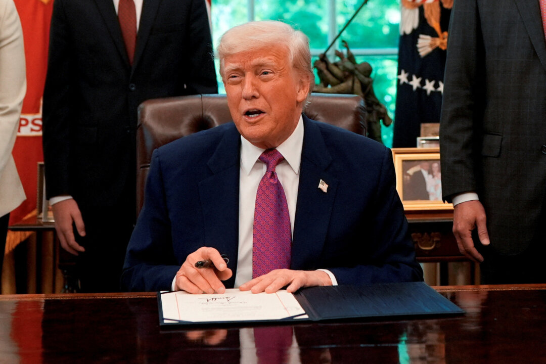 Trump Recommends 50% Tariff on EU Imports Starting June