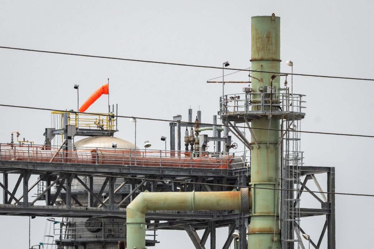 Chevron El Segundo near Los Angeles, Calif., on June 2, 2025. (John Fredricks/The Epoch Times)