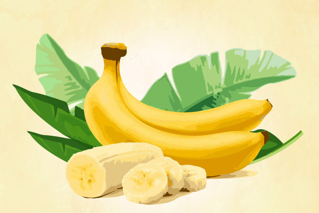 Bananas Aid Digestion, Mood, and Blood Pressure—How To Get the Most Benefit