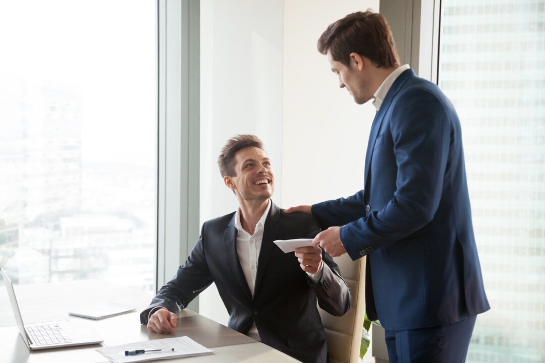The Method Bonuses Are Taxed Can Create a Hefty Tax Liability