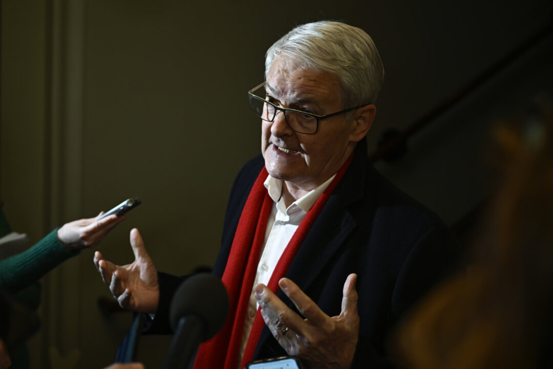 Marc Garneau, First Canadian in Space, Dies at 76