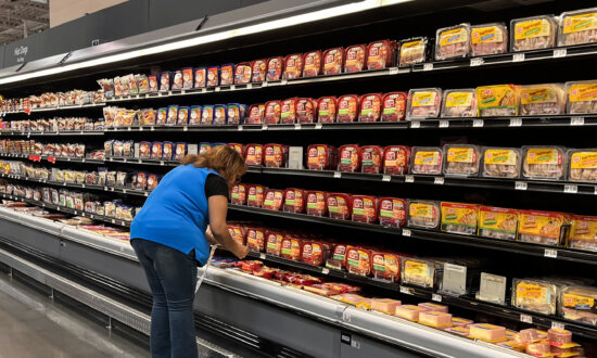 Investigation Reveals 1 in 4 Popular Grocery Items Contains Excessive Additives