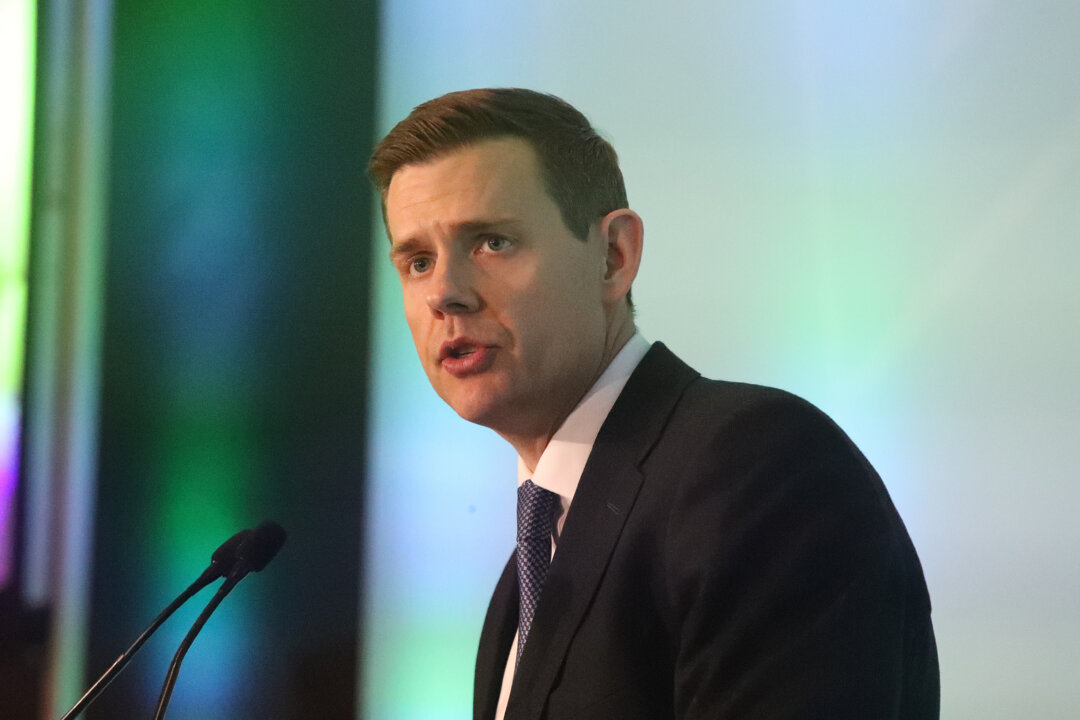 White Brits Will Be a Minority in UK Within 40 Years, Report Predicts thumbnail