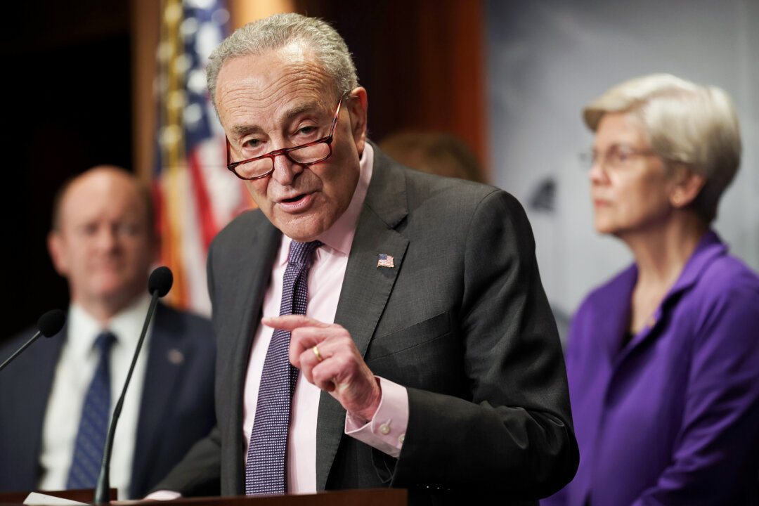 LIVE NOW: Sens. Schumer, Warren, Booker Speak to Press on Government Shutdown