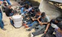 Border Patrol: 17 Illegal Immigrants Found Crammed in Vehicles in ‘Life-Threatening Heat’