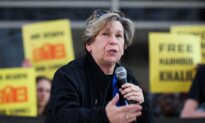 Teachers Union President Calls for Restrictions on AI Use, Screen Time in Classroom