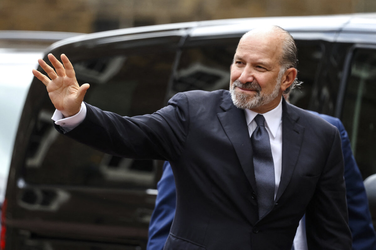 U.S. Secretary of Commerce Howard Lutnick waves as he arrives at Lancaster House, on the second day scheduled for trade talks between the United States and China, in London on June 10, 2025. (Toby Melville/Reuters)