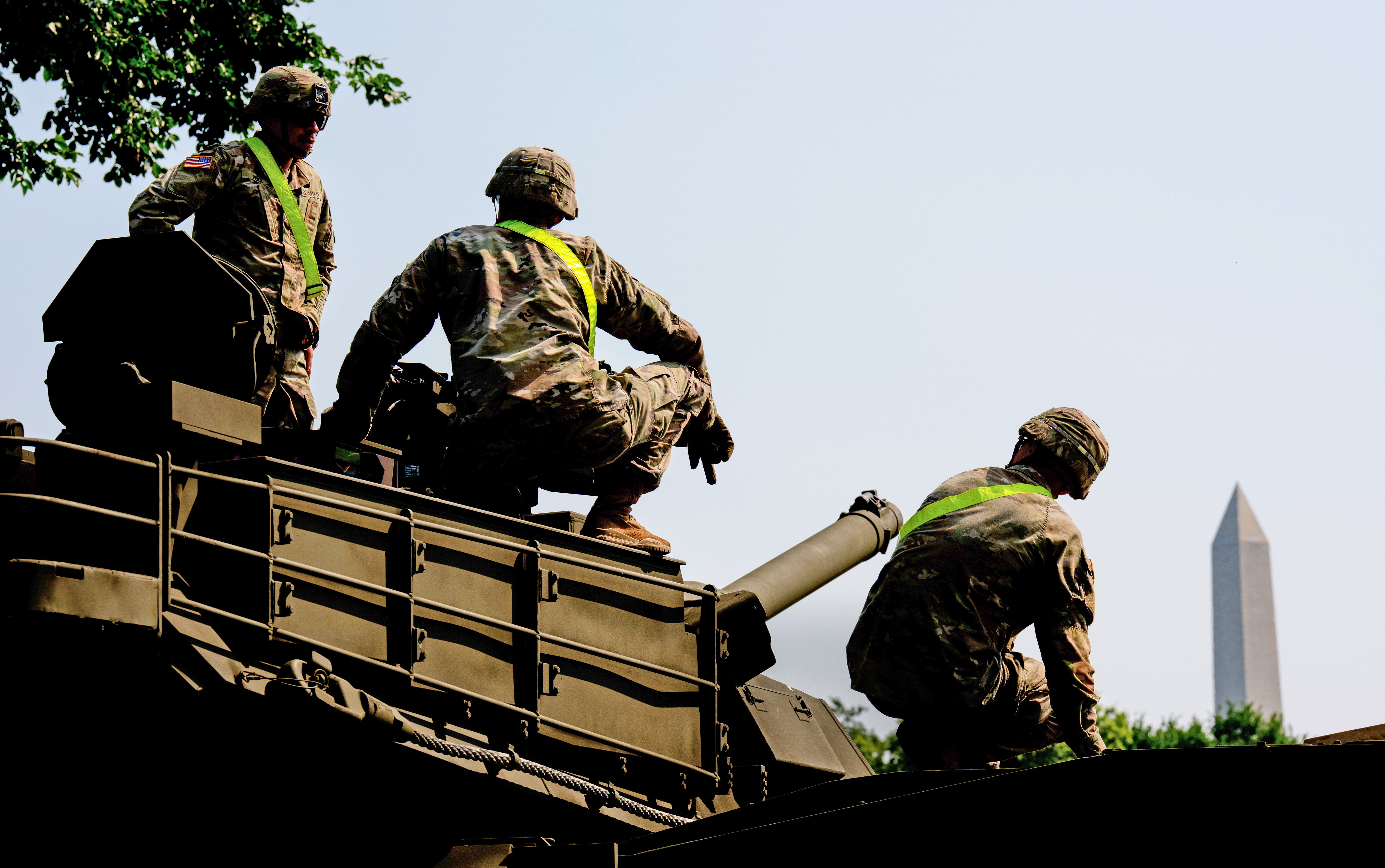 Day in Photos: U.S. Military Parade Preparations, Dad Strike, and Princess in Brazil
