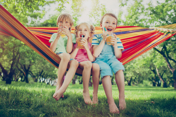 Old-Fashioned Summer Fruit Drinks That Still Refresh Today