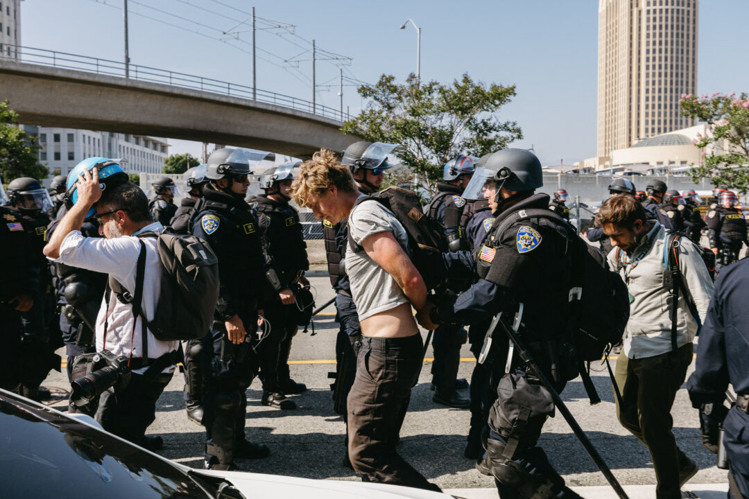6 Men Plead Guilty to Federal Charges for Attacking Cops Trapped Under Bridge During ICE Riots