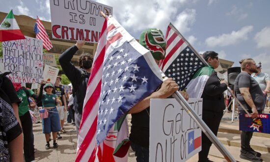 Texas Governor to Deploy National Guard to Austin’s ‘No Kings’ Protest