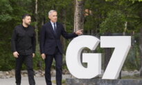 Zelenskyy Says He and Carney Agree Putin Seeking to ‘Buy Time’ With Trump Meeting