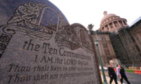 Appeals Court Approves Ten Commandments in Texas Schools: What to Know