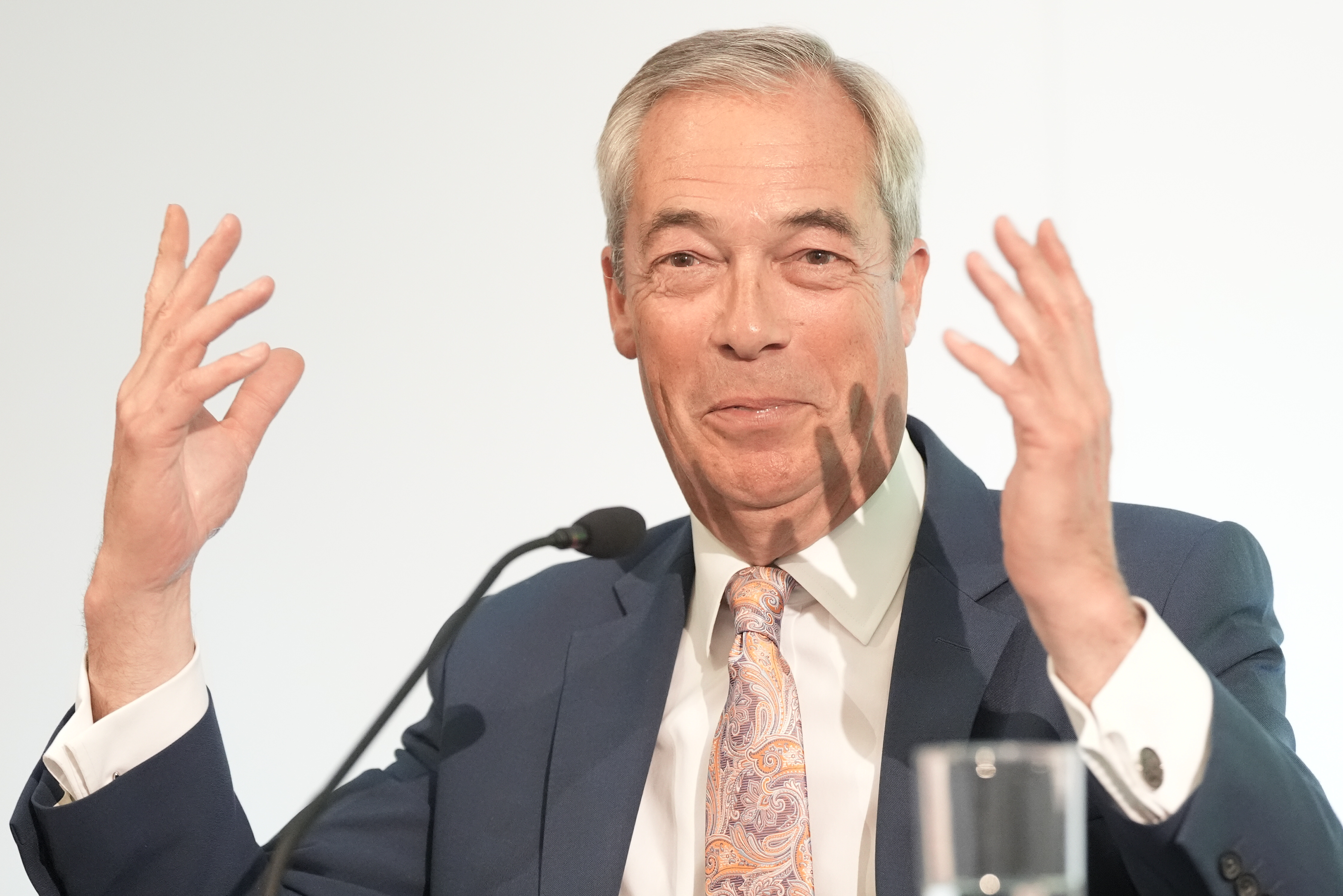 Nigel Farage Issues Video Statement on Resignation, Rerun
