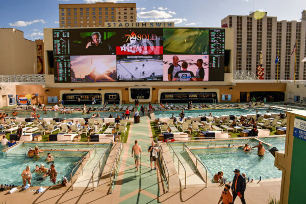 Why Las Vegas Casinos Are Sweetening the Deals This Summer