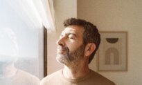 Beating Cancer With the Heart: One Professor’s Mindset Helped Him Stay Healthy for 15 Years