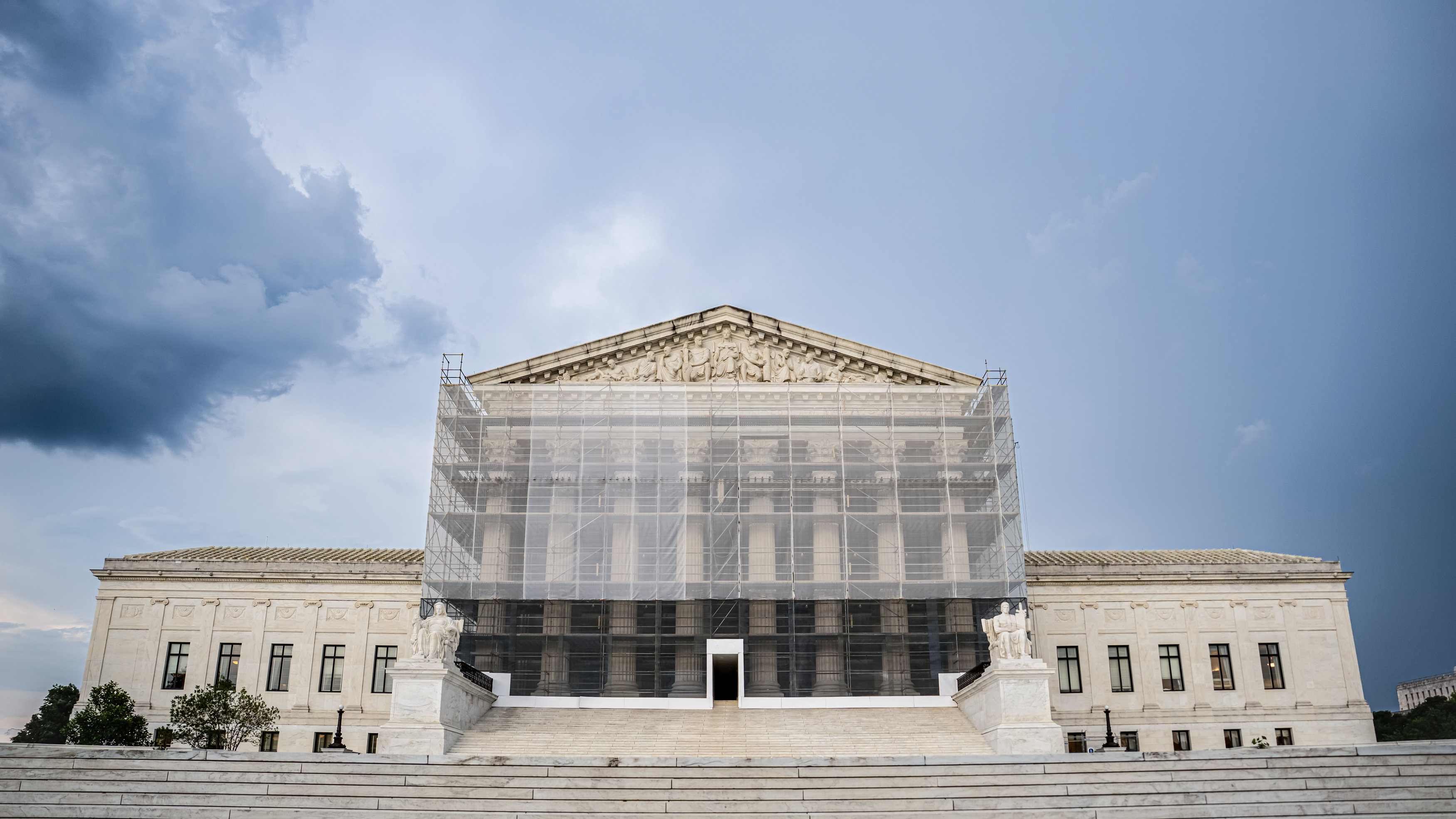 5 Takeaways From Major Supreme Court Ruling on Nationwide Injunctions