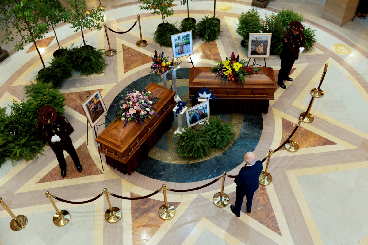 Epoch Times Photo