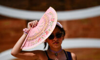 Heat Wave Hits Europe as Wildfires Break Out in France, Turkey