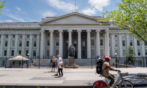 Trump Orders Chinese Company to Divest From US Business