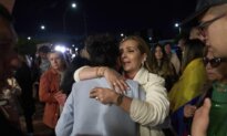 Colombian Presidential Hopeful Still in Critical Condition After Shooting, Wave of Bomb Attacks