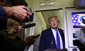 Trump Speaks to Press Aboard Air Force One (July 1)