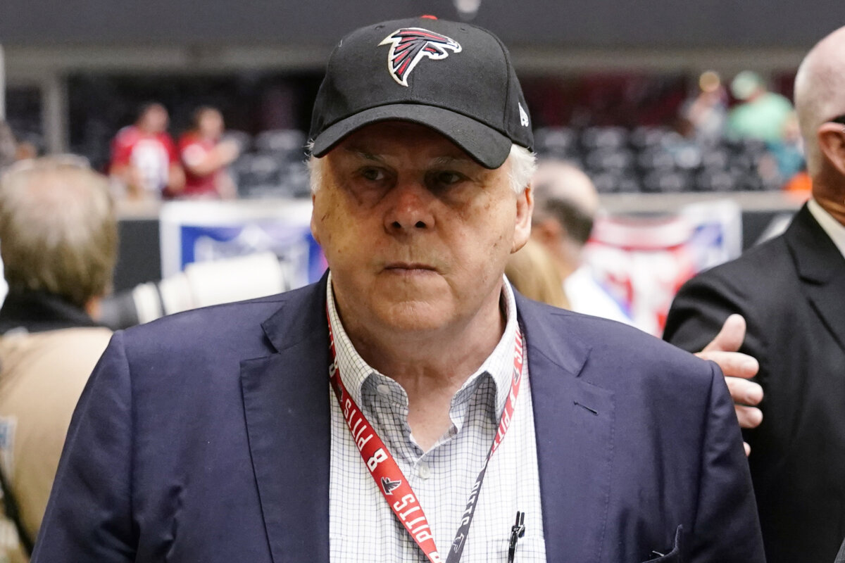 Frederick W. Smith, chairman, president, and CEO of FedEx Corporation before the first half of an NFL football game between the Atlanta Falcons and the Philadelphia Eagles in Atlanta on Sept. 12, 2021. (John Bazemore/AP Photo)