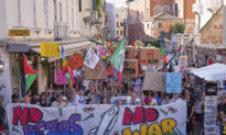Protesters March Through Venice as Bezos’s Wedding Bonanza Stirs Controversy