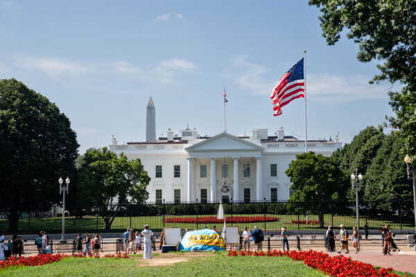 White House Salaries of Trump Administration 