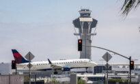 US Airports Hit With Hours-Long Delays Due to ‘Staffing Issues’ Amid Government Shutdown