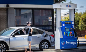 theepochtimes.com - Jill McLaughlin - Keeping California Gas Prices Stable Amid Shaky Supply Will Be a Challenge, Regulator Says