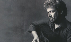 Keith Whitley: ‘I’m No Stranger to the Rain’