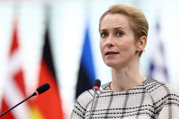 EU Presses China Over Support for Russia’s War