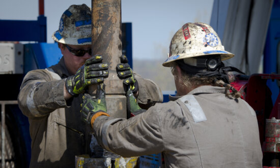 Why US Oil Companies Are Holding Off on Drilling New Wells