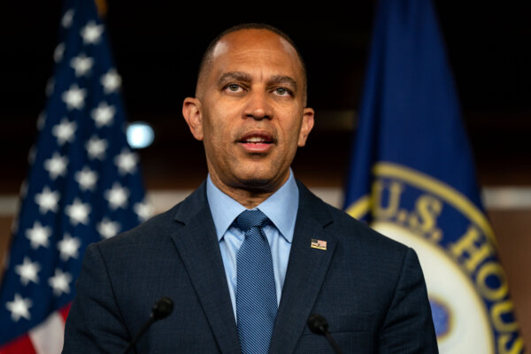 House Minority Leader Jeffries Holds Press Conference (Oct. 8)