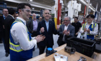 Automakers ‘Cautiously Optimistic’ on EV Mandate Changes After Meeting With Carney