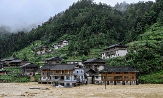China Issues High Flood Alert for North and Western Regions, Rongjiang Reveals Human Cost
