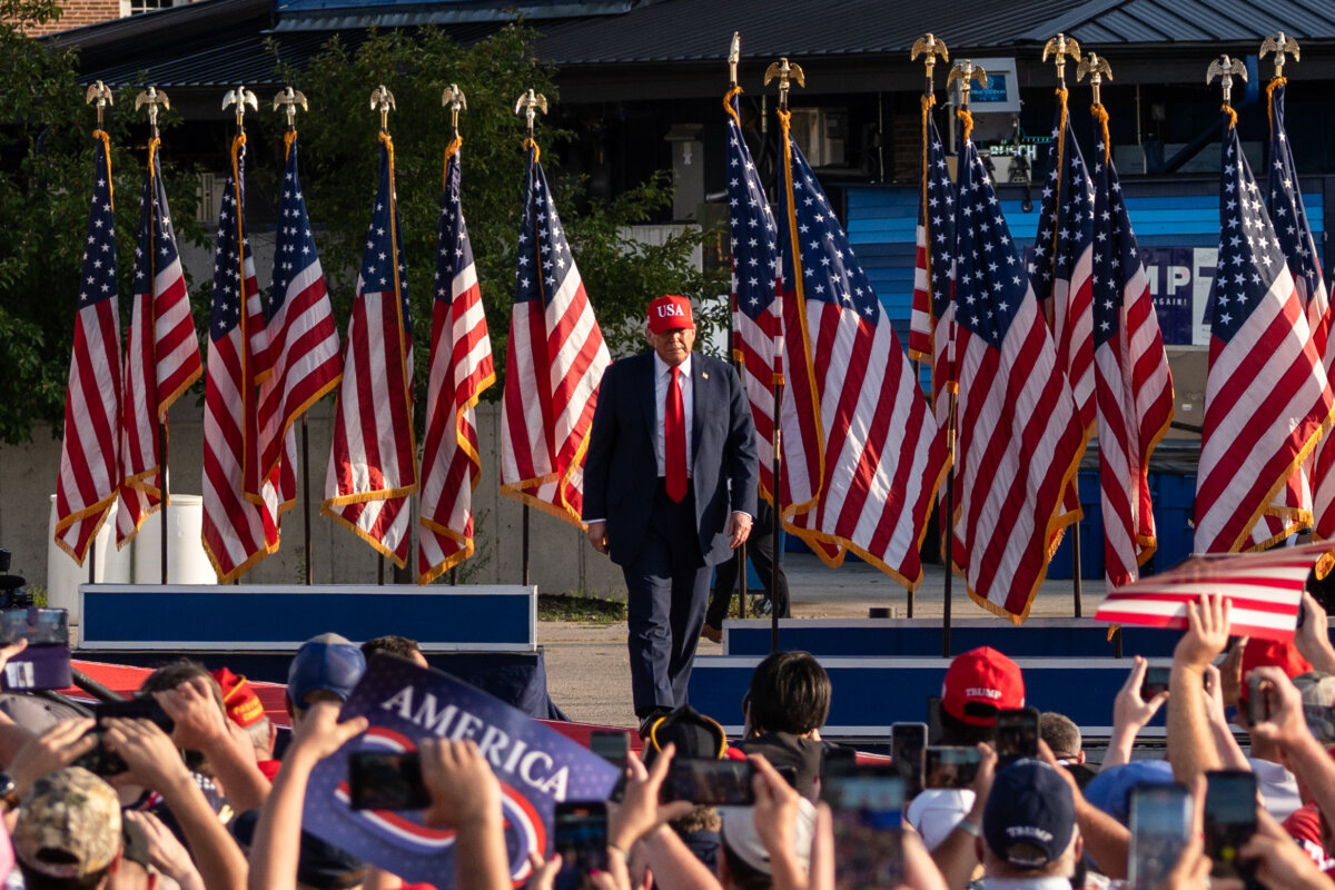 President Donald Trump arrives to speak at the Iowa State Fairgrounds during the kick off of a yearlong buildup to the 250th anniversary of the signing of the Declaration of Independence, in Des Moines, Iowa, on July 3, 2025. (Madalina Kilroy/The Epoch Times)