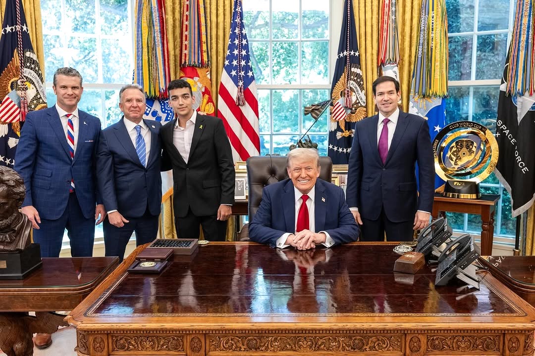 (L–R) Defense Secretary Pete Hegseth, U.S. Middle East envoy Steve Witkof, former Israeli-American hostage Edan Alexander, President Donald Trump, and Secretary of State Marco Rubio in the Oval Office at the White House on July 3, 2025. (White House Handout via Reuters)