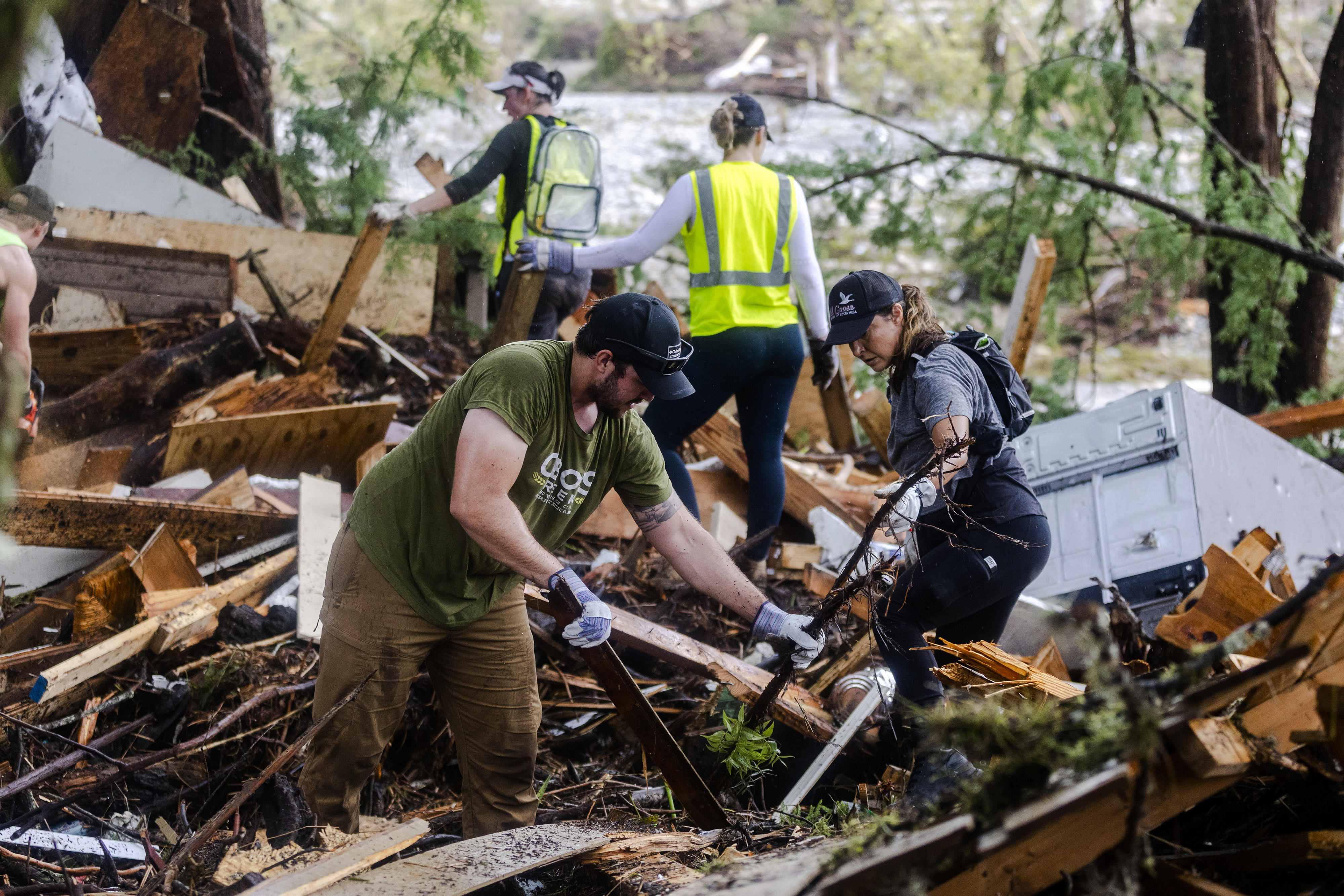 Day in Photos: Catastrophic Flooding in Texas, Wildfire in France, and Elephant Orphanage