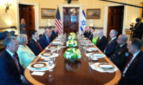 Trump, Netanyahu Meet for 2nd Consecutive Day at White House to Discuss Gaza