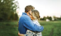 The Perfect Hug Length to Improve Immunity and Reduce Stress