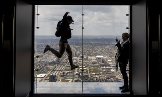 Which Chicago Skyscraper Observation Deck Is Better? We Visited Both