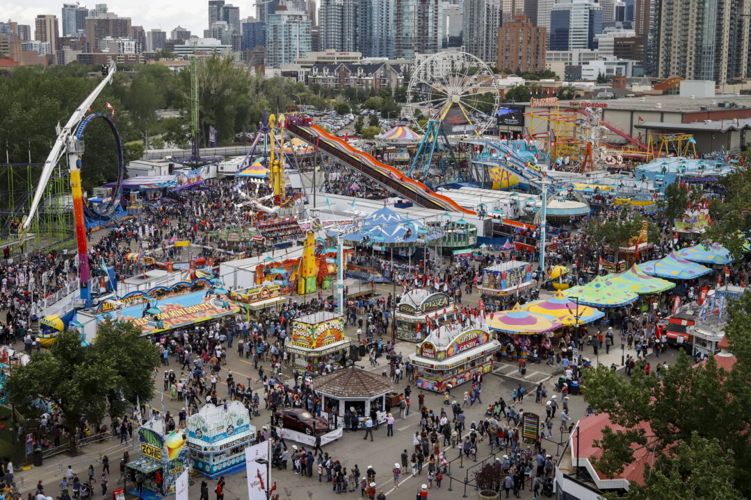 Calgary Stampede Midway Assaults Send Three to Hospital, Suspects At Large
