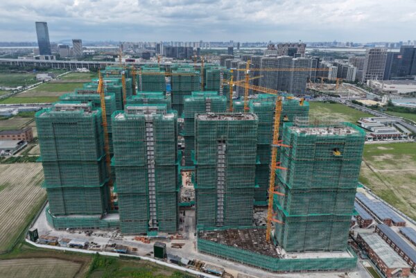 China’s Economy Slows as Consumers Tighten Belts | Business Matters (July 15)