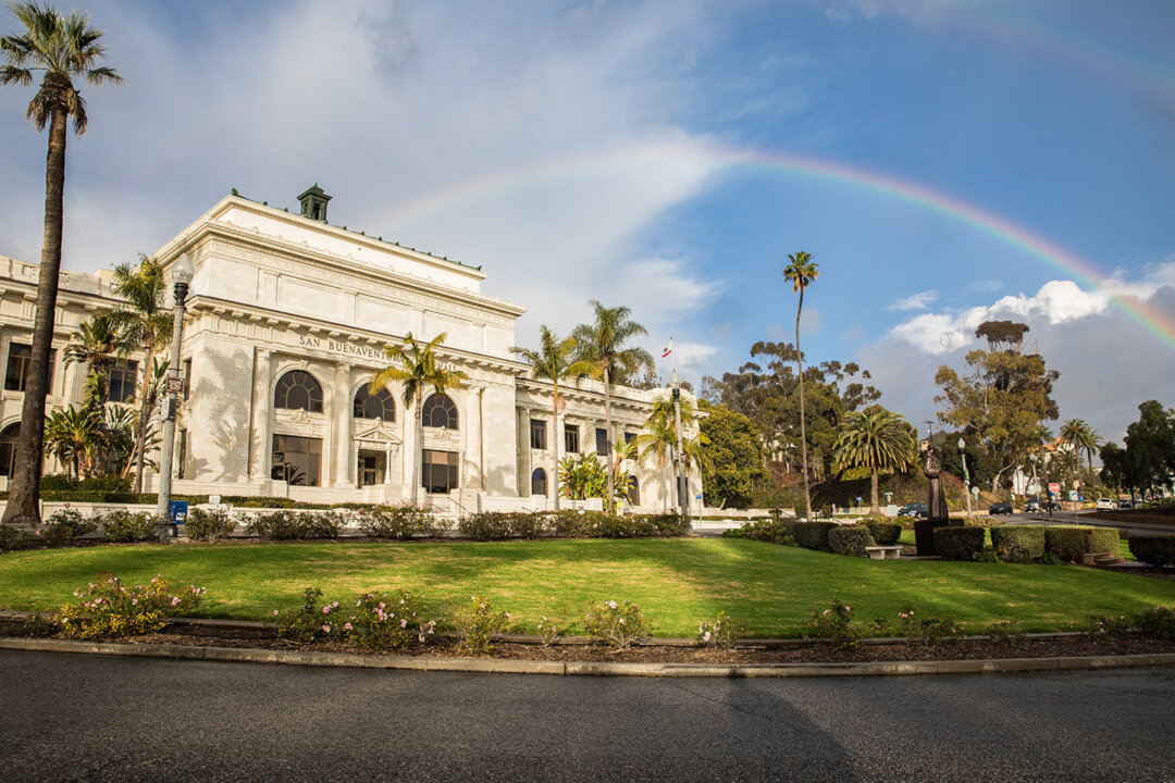 Ventura City Hall: California’s Extravagant Municipal Building