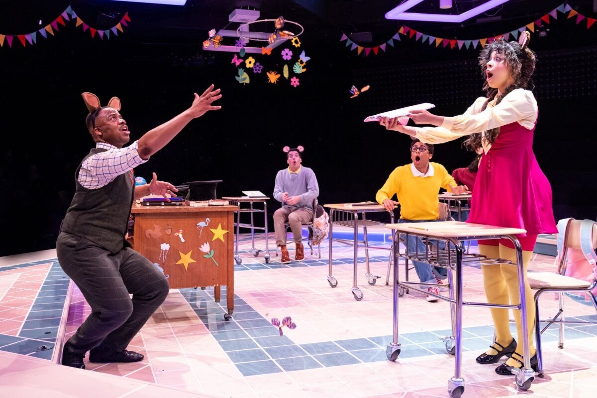 Ron King (L) plays teacher Mr. Ratburn Arthur