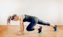 5 Sliding Exercises to Maximize Core Strength