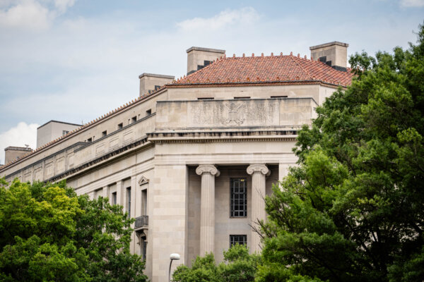 Chinese Researcher Charged With Stealing Federally Funded Research